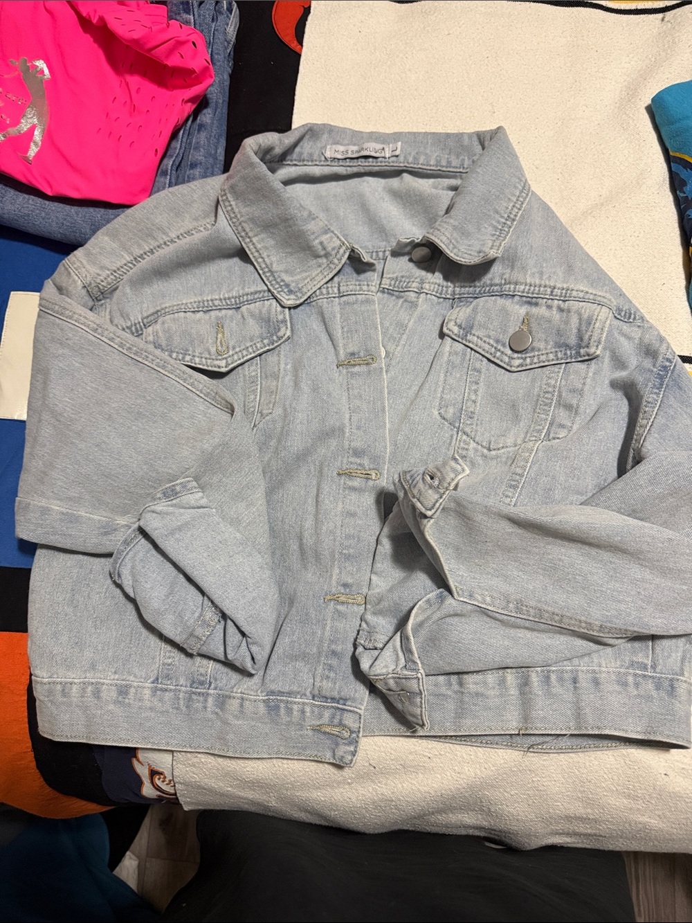 Women’s cropped smiley bag Light Wash Denim Jean Jacket - Casual Layering Jacket